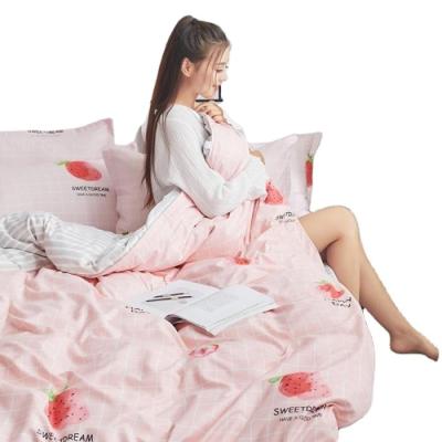 China Nondisposable 100% Pure And Fresh Style Printing Polyester Four-Piece Bedding Set 172 for sale