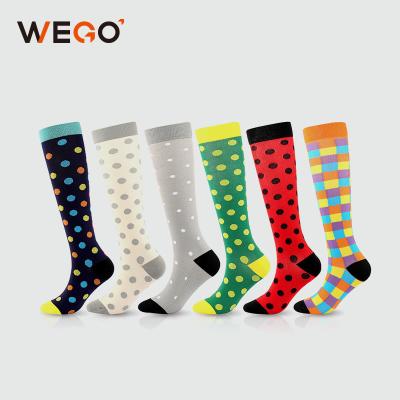 China Breathable Wholesale Medical Custom Logo 20-30mmhg Nurse Designer Long Compression Socks for sale