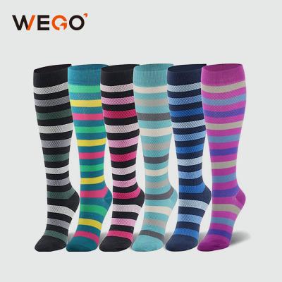 China Breathable Custom Logo Men Women Women Knee High Medical Compression Socks 20-30mmhg for sale