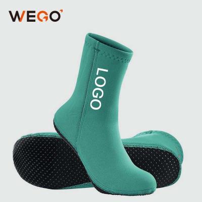 China Custom Anti Slip Beach Crew Womens 3mm Water Sports Breathable Non Slip Snorkeling Diving Swimming Socks for sale