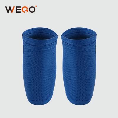 China Breathable Unisex Elastic Breathable Leg Protector Brace Calf Sleeve For Soccer Compression Sleeves for sale