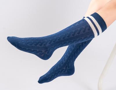 China 3-12years Stripe 3-12years Kids Girl Knee Highs Cotton Breathable Simple Kids Socks Long School Socks for sale