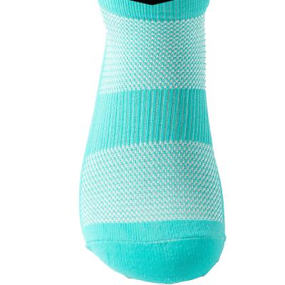 China Antibacterial Custom Design Logo Outdoor Running Cushioned Cotton Athletic Sports Performance Socks for sale