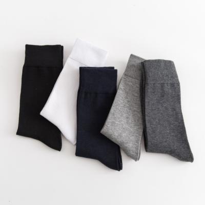 China Gray Business Socks Men's Black And White Office Socks Factory Wholesale Cheap Mens Invisible Socks Antibacterial for sale