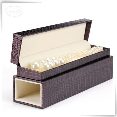 China Eco-friendly Beige Bracelet Ring Gift Packaging Box Manufacturer Burlap Jewelry Set Necklace Pendant for sale