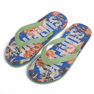 China PU Strap Massage PVC Flat Slipper Waterproof LEVERY LEAF Man Embossed Soft Outdoor Flip Flops For Men for sale