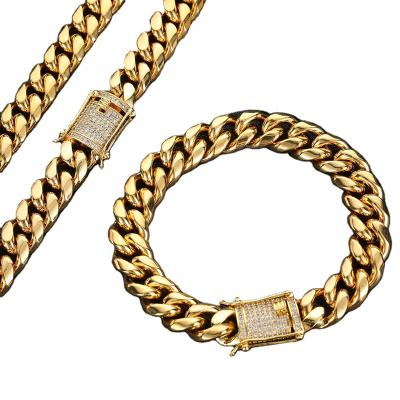 China Environmental Friendly 2023 QZK Wholesale Hip Hop Cuban Chain Iced Clasp Stainless Steel 18K Gold Plated Chaine For Men Necklace Jewelry for sale