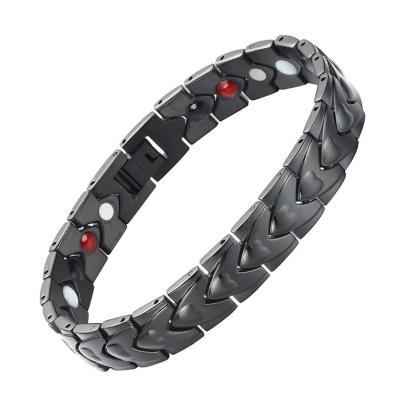 China CLASSIC 2023 new QZK black heart-shaped senior men and women magnet titanium steel energy bracelet magnetic therapy health care for sale