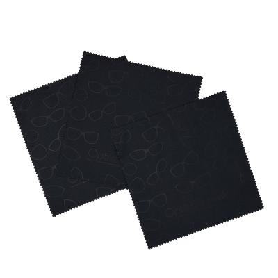 China Popular All Eyeglasses Embossed Embossing Micro Embossing Fiber Cleaning Cloth Lens Cleaning Cloth For Sunglasses for sale