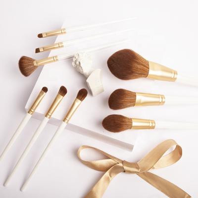 China Angular Blush Wood Make Up Brush Set With Bag Makeup Brushes Kit Custom Label Wooden Makeup Brush for sale