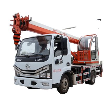 China TRUCK CRANE Truck crane mounted telescoping boom hydraulic crane with derricking jibs boom crane truck price for sale