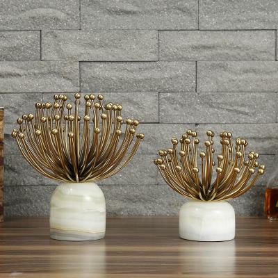 China Marble European Home Decoration Sunflower Ornaments European Metal Living Room Ornaments for sale