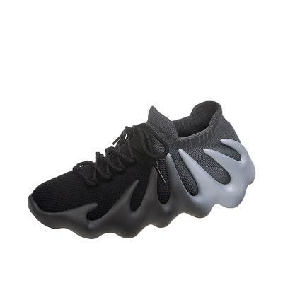 China 2021 Fashion New Fashion Trend Multicolor Sneakers Ladies Breathable Lightweight Women Bump Shoes Running Sports Shoes for sale