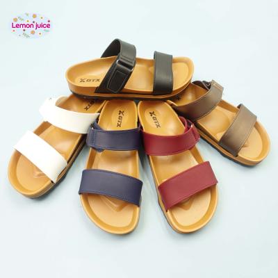 China Factory direct hot fashion trend design women slides comfortable thick unique indoor outdoor slippers sandals for women and ladies for sale