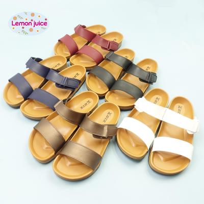 China 2 Straps Fashion Trend Women's Classic Single Lady Thick Soft Casual Beach Sandal Slippers Women's Slides For Women for sale