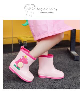 China Lightweight Kids Fashion Baby Rain Boots Comfortable Child PVC Water To Shoes Soft Cartoon Plastic Rain Boots for sale