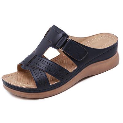 China Fashion Trend Factory Wholesale Price New Ladies Shoe Anti-skid Lightweight Outdoor Sandal for sale