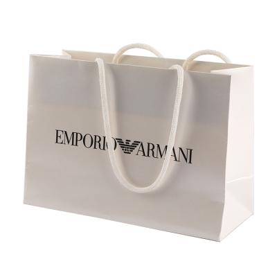 China Gift Recyclable High Quality Paper Bag With Your Own Logo Paper Bags OEM Custom Printed Handle White for sale