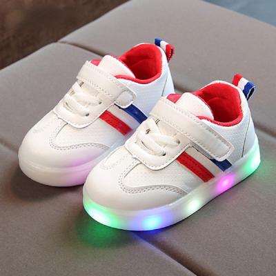 China Usb Kids LED Boys Glowing Sneakers For Babies Toddler Shoes With Unique Light Up Luminous Sneakers for sale