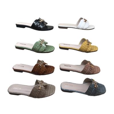 China 2021 Fashion Trend New Hot Sale Good Quality Designs Summer Popular Customized Flat Sandals Women Indoor Outdoor Ladies 816-25 for sale