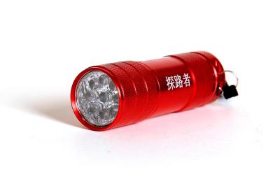 Chine Aluminium de batterie de l'oxydation D.C.A. 9 lampes-torches de torche de LED pour la maison, bureau, automobile à vendre