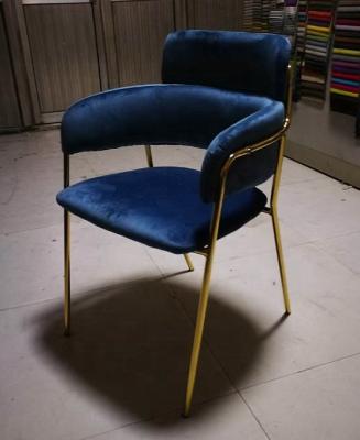 China Unfoldable French Pink Velvet Upholstered Modern Blue Dining Chair For Restaurant French Luxury Gold Dining Chair for sale