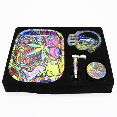 China Minimalist Glass Ahtray Smoking Pipe Cigarette Rolling Tobacco Weed Grinder Tray Gift Set Smoking Accessories for sale