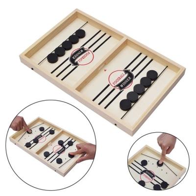 China Wooden Speedy Bridle Puck Game for Adult and Kids, Indoor Portable Slingpuck Board Game Winner Multi Table Fun Toys for sale