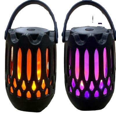 Cina Campeggio all'aperto Mosquito Killer Bug Zapper con Bluetooth e batteria ricaricabile 480 ore Tempo di utilizzo 5V DC Voltage in vendita