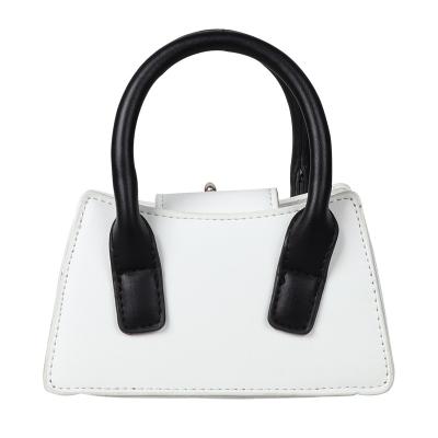 China Designer Inspired Cute Baby Girls Silvery Mini Handbags Fashion Promotional Kids Purses for sale