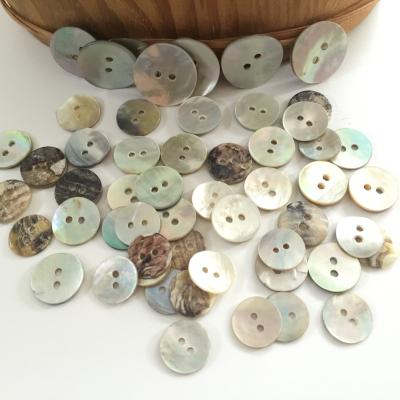 China Popular dry cleaning high quality ayoya 2holes shell button natural river shell button for sale