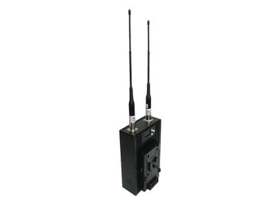 China Black Portable 1w Video Transmitter 8MHz Diversity Dual Antenna Reception for sale