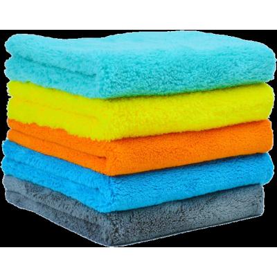 China QUICK-DRY Multi-purpose Edgeless 550gsm Microfiber Towel  Long Piles Coral Fleece Towel Plush Car Polishing Cloth for sale