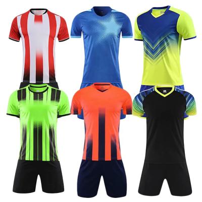 China 2021 Quick Dry New Design Sublimated Soccer Set Uniforms Full Team Soccer Kits Quick Dry Sport Wear Soccer Uniform OEM Custom for sale