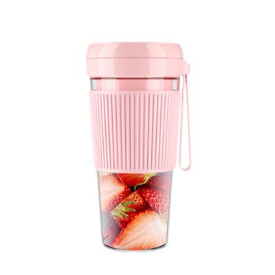 China Household Usb Rechargeable Cordless Portable Fruit Juicer Extractor Apple Squeezer for sale