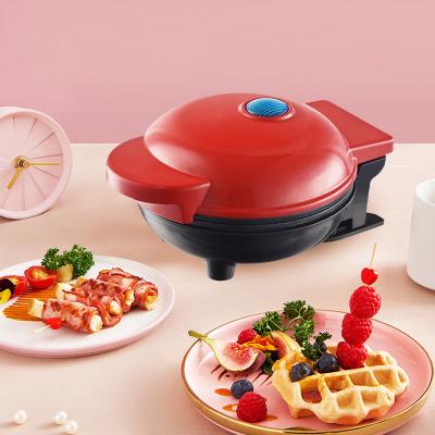 China Fresh Outdoor Wholesale Portable Household Small Sandwich Maker Electric Touch Waffle Maker for sale