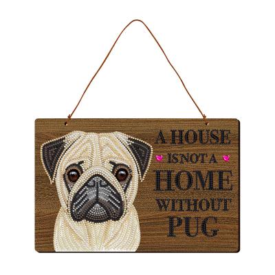 China CLASSIC cute dog design diy diamond outdoor garden use wood material hanging wooden board set for sale