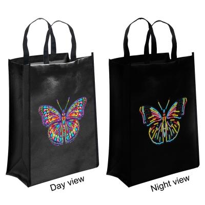 China New Classical/Post-modern SONGWOO Hot Sale butterfly Head Diamond Embroidery Crystal Rhinestone Luminous Diamond Painting Eco-Friendly Shopping Bag Crafts for sale