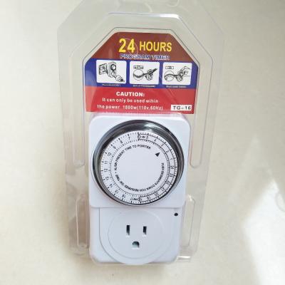 China 24 Hour Time Mechanical Swtich USA Programmable Socket Plug In Timer 110V 120V TG-16 for sale