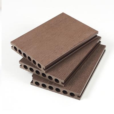 China Modern Hot Selling Wpc Wooden Decking Swimming Pool Plastic Anti-rotten Decking for sale