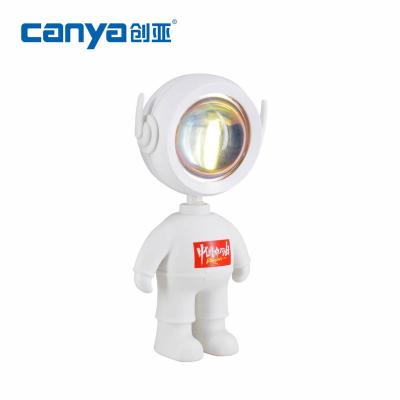 China Modern Astronaut Projection Lamp Rainbow Night Light Astronaut Sunset Light Led Sun Projection Table Lamp for sale