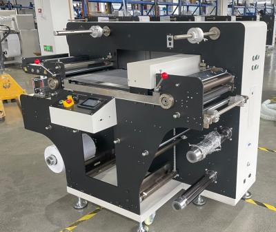 China 530 kg VICUT Roll Label Die Cutter Wolfraam staal messen en flexibele snijmachine Te koop