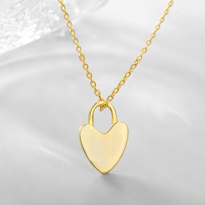 China FASHIONABLE 925 Sterling Silver Love Necklace New High Quality Luxury Light Heart Simple Pendant Necklace for sale