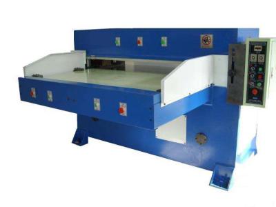 China Hydraulic Travelling Head Cutting Press Machine , Rubber Die Cutting Machine  for sale