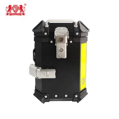 China 32L W4-32 CHENGWEI Motorcycle Side Case Aluminum Aluminum Box With Quick Structure for sale