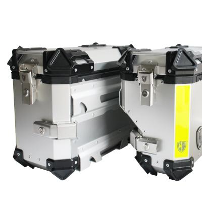 China Waterproof Aluminum Case 32L Side Pannier Box Alloy Alloy Tail Box Top Motorcycle for sale