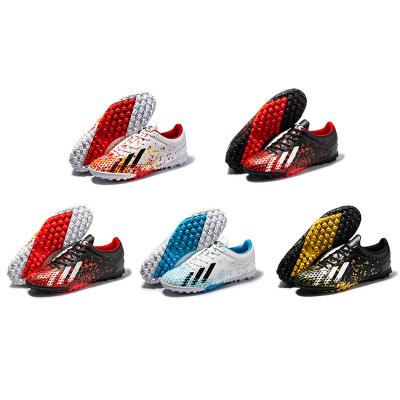 China Fashion\2021 Comfortable\Durable\Breathable\Flexible Futbol Parent Child Outdoor Sports Sneakers New Soccer Shoes Men Football Boots Soccer Shoes for sale