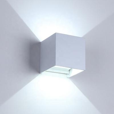 China Factory Direct Sale Modern Modern Wall Lighting Outdoor Waterproof Wall Light for sale