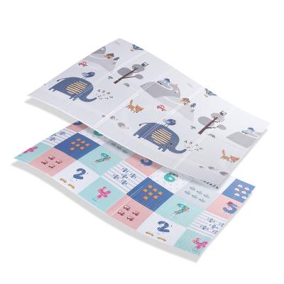 China Educational Toy Wholesale XPE Thickening Mat Playmat For Baby Foldable Baby Home Game XPE Non-slip Crawling Mat for sale