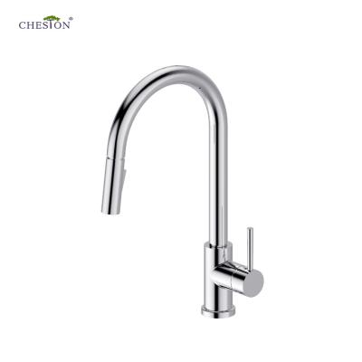 China Pull Out Spray High Pressure Deck Mounted Hot Cold Water Sink Mixer Kitchen Faucets for sale